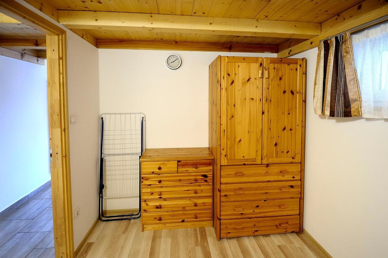 Luca Apartman Apartamento Balatonlelle Exterior foto
